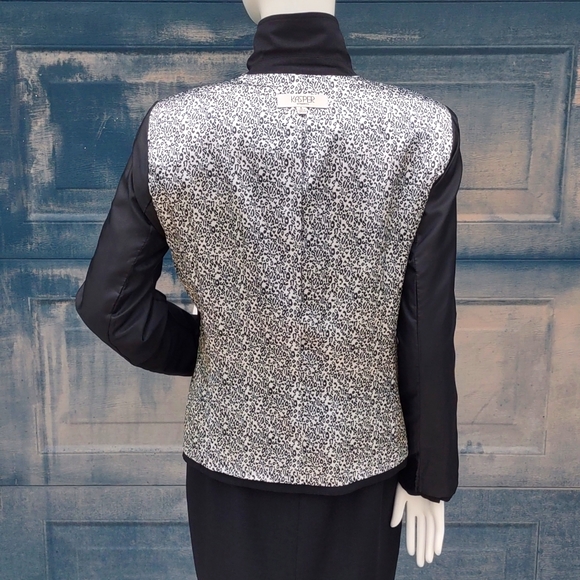 Kasper Separates Ladies (2) Piece Dress/Blazer Suit Set - Picture 8 of 17